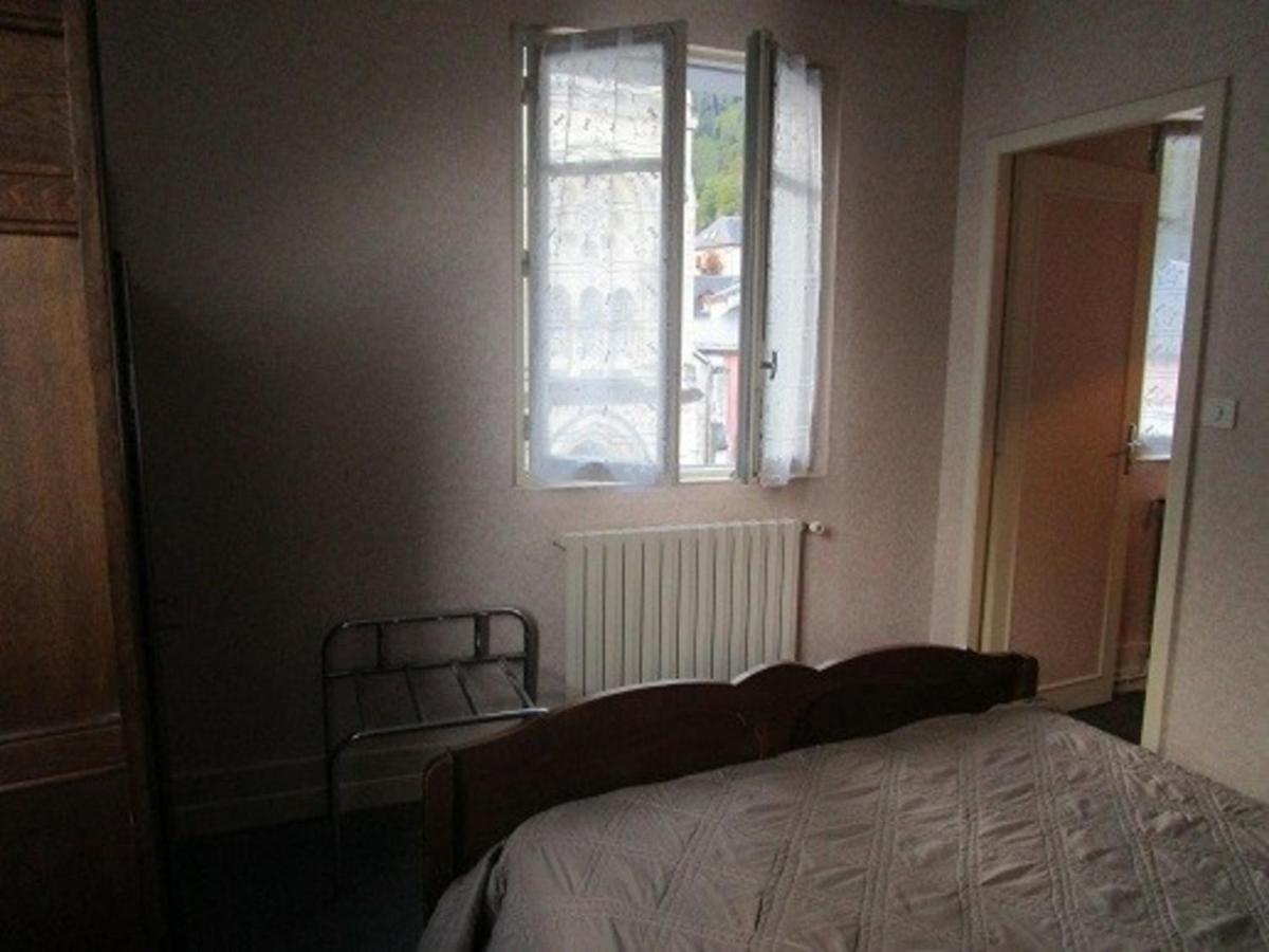 Appartement 2 Chambres, 8 Couchages, Centre-Ville Cauterets, Wifi Gratuit, Parking A Proximite - Fr-1-234-89 Bagian luar foto